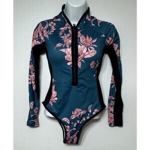 ATTRACO Rash Guard Floral Long Sleeve Swimsuit UPF 50+ Women’s Size Small NEW